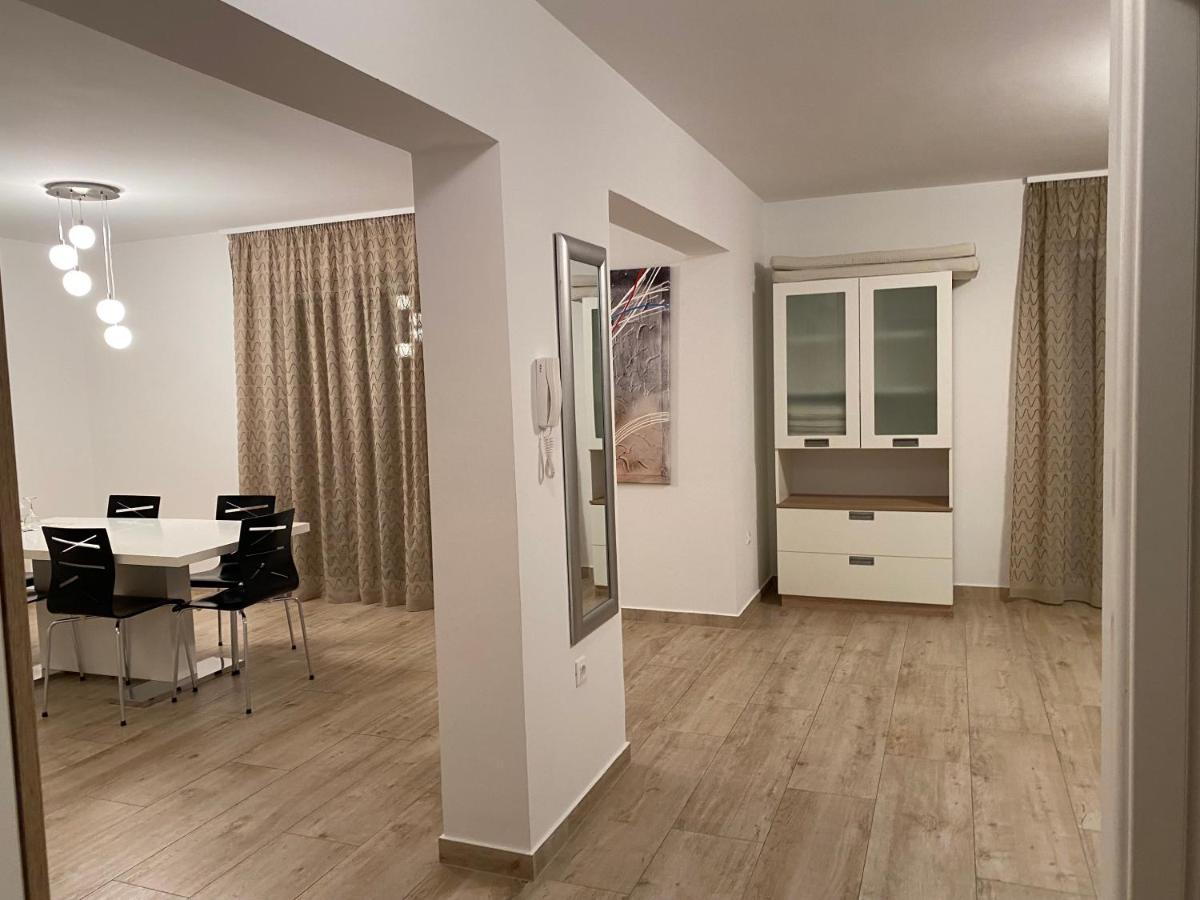 Apartments Carpe Diem Primosten Bagian luar foto