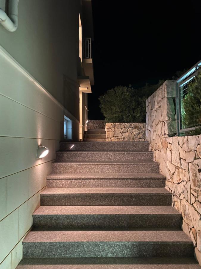 Apartments Carpe Diem Primosten Bagian luar foto